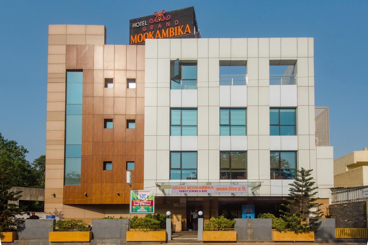 Hotel Grand Mookambika Navi Mumbai Esterno foto