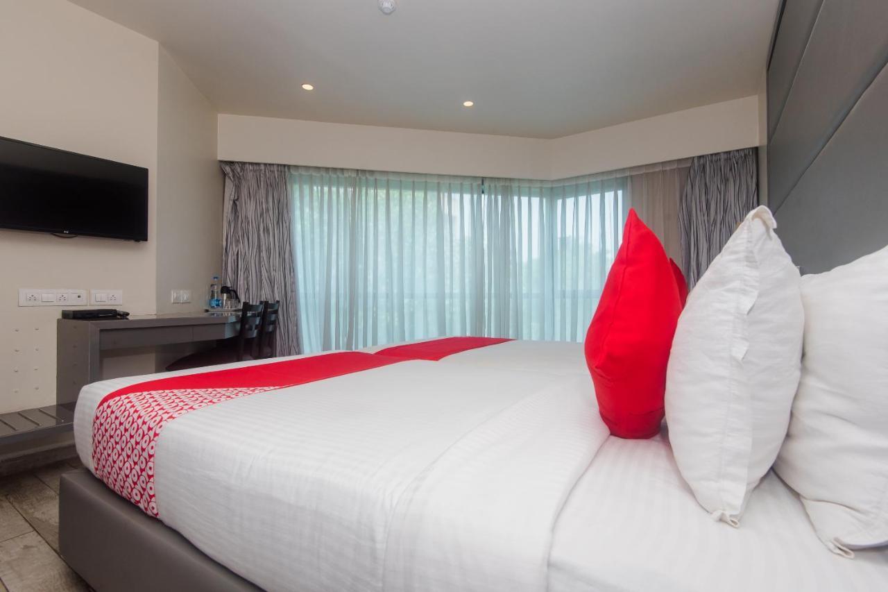 Hotel Grand Mookambika Navi Mumbai Esterno foto